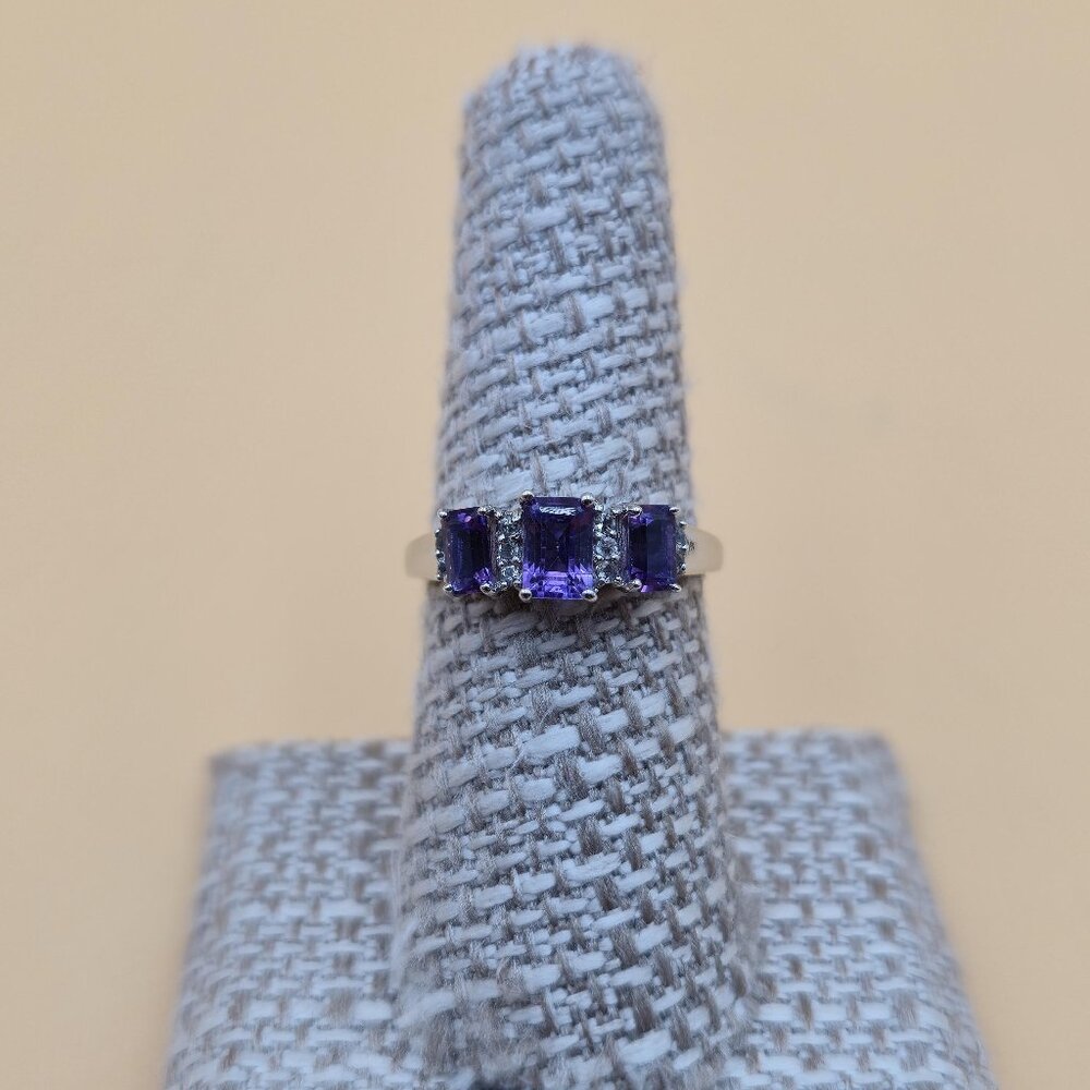 Size 7 Sterling Silver Amethyst And Clear Topaz Gemstone Ring A5371